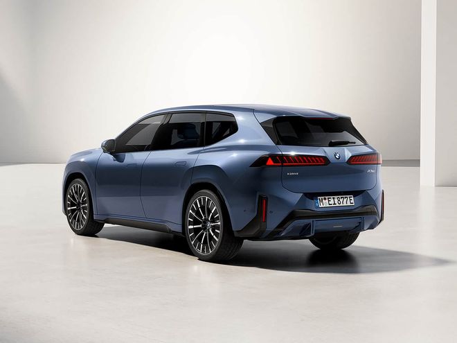 800伏高压平台+双电机四驱续航超900Km冰球突破爆百万大奖国产全新宝马iX3曝光！配(图2)